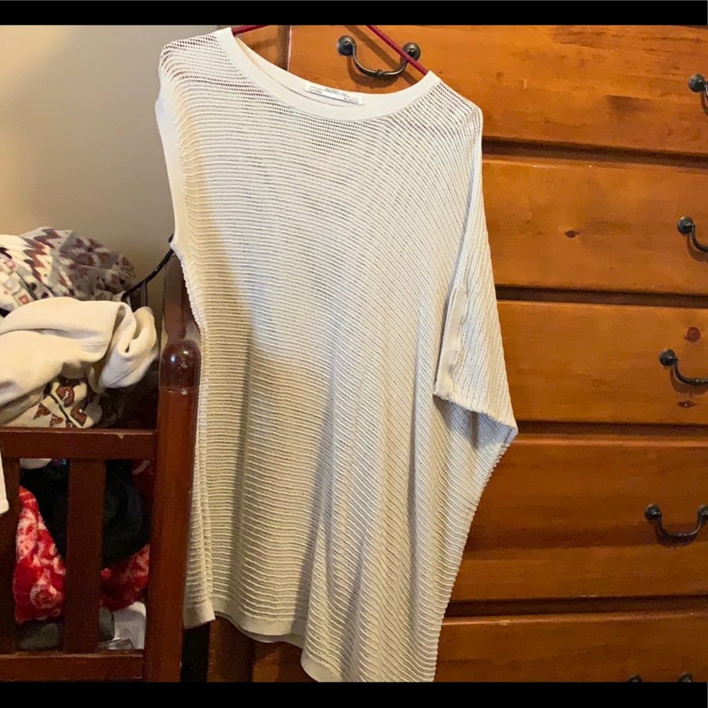 Knitted half tank top Half 3/4 length